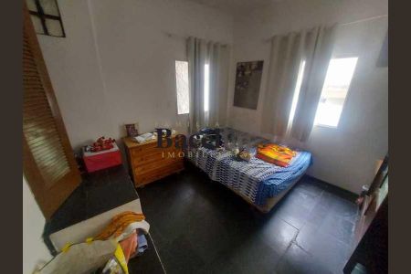 Casa à venda com 428m², 4 quartos e 1 vaga