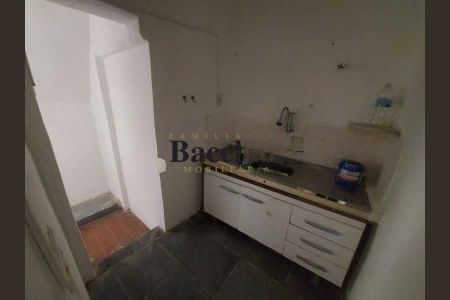 Casa à venda com 428m², 4 quartos e 1 vaga