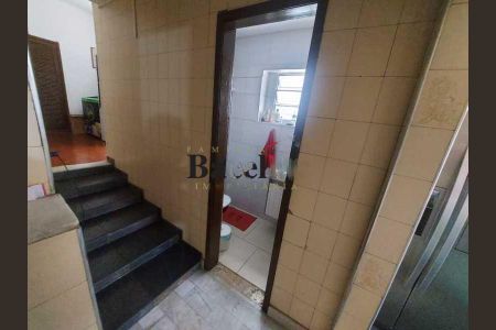 Casa à venda com 428m², 4 quartos e 1 vaga