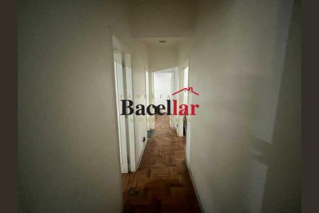 Apartamento à venda com 188m², 4 quartos e 1 vaga