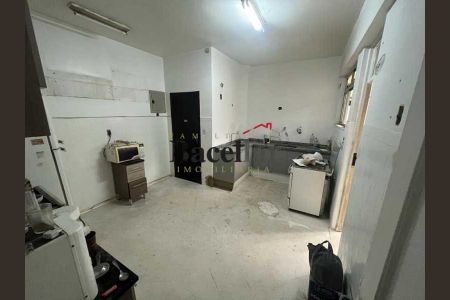 Apartamento à venda com 188m², 4 quartos e 1 vaga