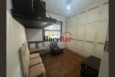 Apartamento à venda com 188m², 4 quartos e 1 vaga