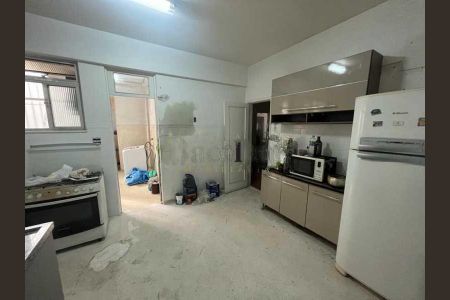 Apartamento à venda com 188m², 4 quartos e 1 vaga