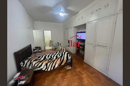 Apartamento à venda com 188m², 4 quartos e 1 vaga