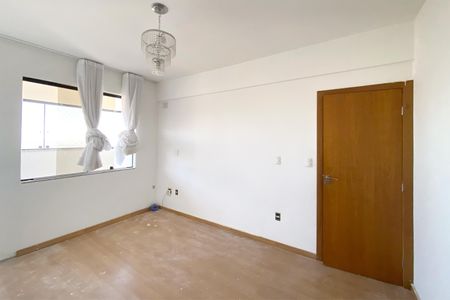 Apartamento à venda com 150m², 4 quartos e 4 vagasSuite 2