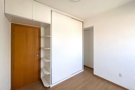 Apartamento à venda com 150m², 4 quartos e 4 vagasQuarto 3