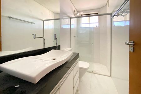 Apartamento à venda com 150m², 4 quartos e 4 vagasBanheiro da Suíte 2