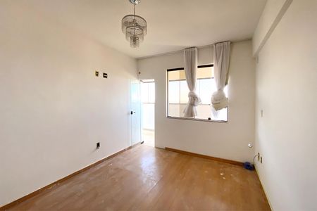 Apartamento à venda com 150m², 4 quartos e 4 vagasSuite 2