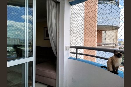 Apartamento à venda com 89m², 3 quartos e 2 vagasVaranda