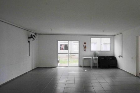 Apartamento para alugar com 41m², 2 quartos e sem vagaÁrea comum - Salão de festas