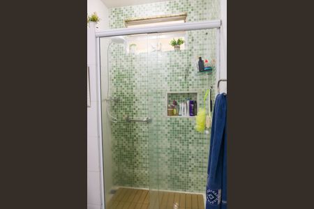 Casa de condomínio à venda com 160m², 2 quartos e 1 vagaBanheiro do Quarto Suíte