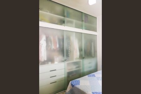 Casa de condomínio à venda com 160m², 2 quartos e 1 vagaQuarto 2