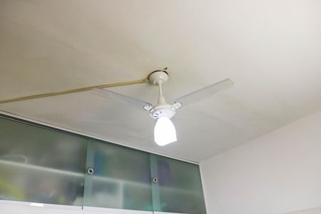 Casa de condomínio à venda com 160m², 2 quartos e 1 vagaQuarto 2