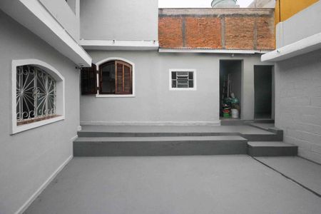 Casa para alugar com 86m², 2 quartos e 1 vagaQuintal