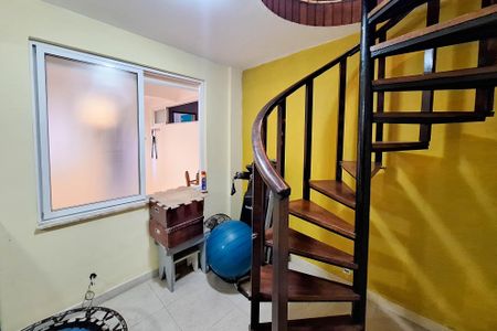 Casa à venda com 300m², 3 quartos e 2 vagasAcademia