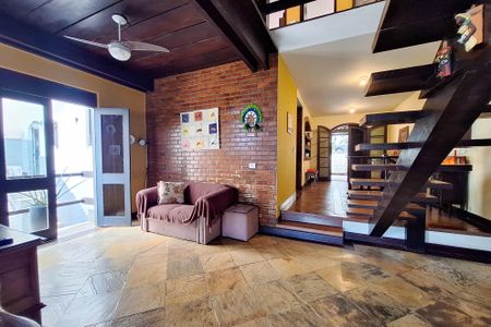 Casa à venda com 300m², 3 quartos e 2 vagasSala 2