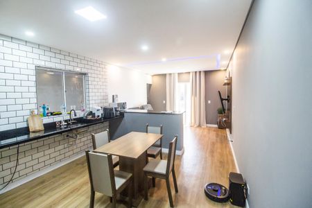 Casa para alugar com 80m², 2 quartos e sem vagaSala 