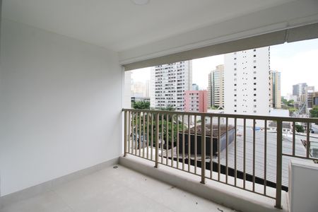 Apartamento à venda com 80m², 2 quartos e 1 vaga Apartamento à venda com 80m², 2 quartos e 1 vagaVaranda da Suíte 1