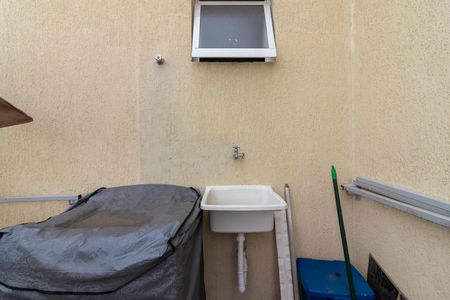 Casa para alugar com 65m², 1 quarto e sem vagaÁrea de Serviço