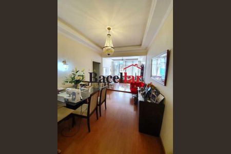 Apartamento à venda com 130m², 3 quartos e 1 vaga