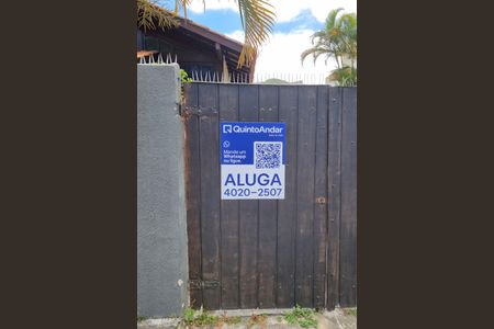 Casa para alugar com 360m², 4 quartos e 5 vagas Casa para alugar com 360m², 4 quartos e 5 vagasPlaca