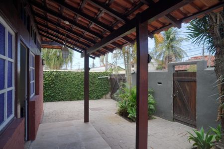 Casa para alugar com 360m², 4 quartos e 5 vagas Casa para alugar com 360m², 4 quartos e 5 vagasÁrea externa