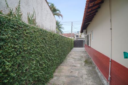 Casa para alugar com 360m², 4 quartos e 5 vagas Casa para alugar com 360m², 4 quartos e 5 vagasÁrea externa