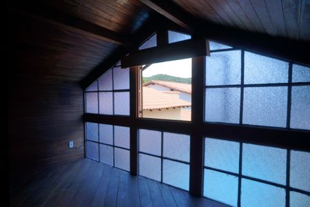 Casa para alugar com 360m², 4 quartos e 5 vagas Casa para alugar com 360m², 4 quartos e 5 vagasQuarto 3