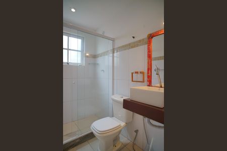 Casa para alugar com 360m², 4 quartos e 5 vagas Casa para alugar com 360m², 4 quartos e 5 vagasBanheiro Social