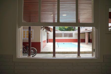 Casa para alugar com 360m², 4 quartos e 5 vagas Casa para alugar com 360m², 4 quartos e 5 vagasVista do Quarto 2