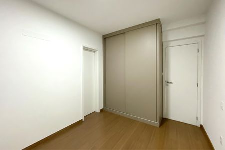 Apartamento à venda com 92m², 3 quartos e 3 vagasSuite 2