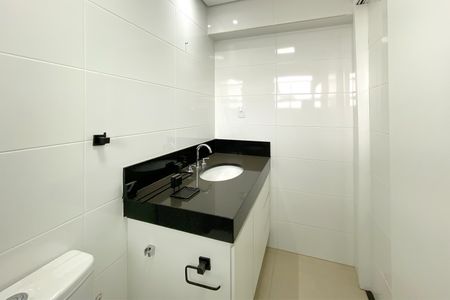 Apartamento à venda com 92m², 3 quartos e 3 vagasBanheiro da Suíte 2