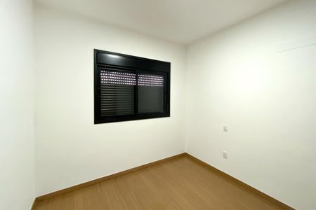 Apartamento à venda com 92m², 3 quartos e 3 vagasQuarto 3