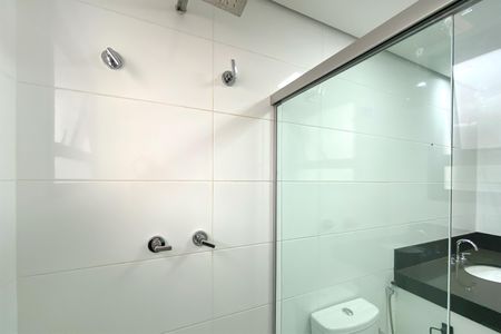 Apartamento à venda com 92m², 3 quartos e 3 vagasBanheiro da Suíte 1