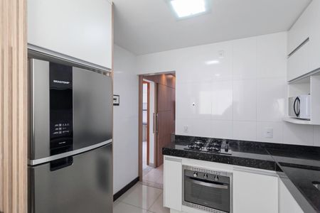 Apartamento para alugar com 55m², 2 quartos e 1 vaga Apartamento para alugar com 55m², 2 quartos e 1 vagaCozinha e Área de Serviço