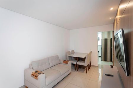 Sala de apartamento para alugar com 2 quartos, 55m² em Castelo, Belo Horizonte