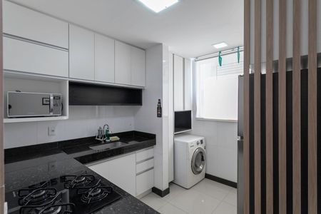 Apartamento para alugar com 55m², 2 quartos e 1 vaga Apartamento para alugar com 55m², 2 quartos e 1 vagaCozinha e Área de Serviço