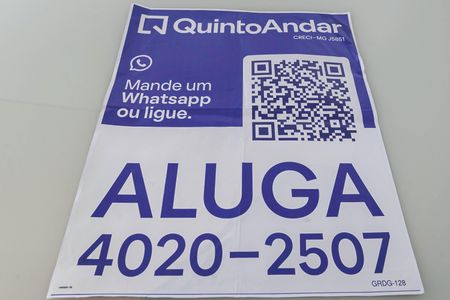 Apartamento para alugar com 55m², 2 quartos e 1 vaga Apartamento para alugar com 55m², 2 quartos e 1 vagaFachada