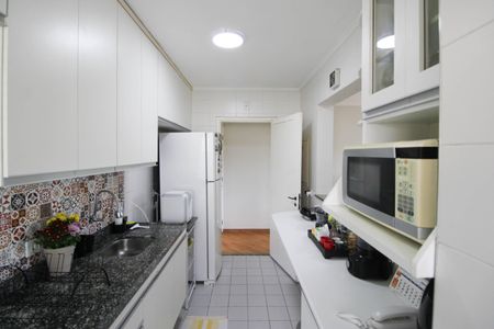 Apartamento à venda com 75m², 3 quartos e 1 vaga