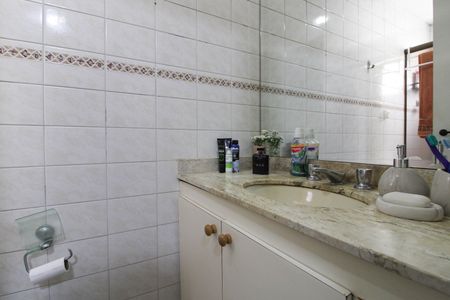 Apartamento à venda com 75m², 3 quartos e 1 vaga