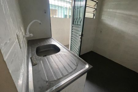 Cozinha de apartamento para alugar com 1 quarto, 101m² em Parque Lafaiete, Duque de Caxias