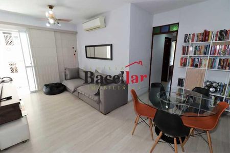 Apartamento à venda com 3 quartos, 82m² em Vila Isabel, Rio de Janeiro