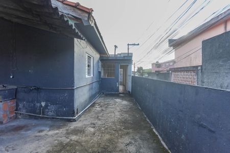Casa à venda com 90m², 2 quartos e sem vagaÁrea de serviço 