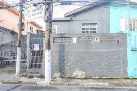 Casa à venda com 90m², 2 quartos e sem vagaFachada 