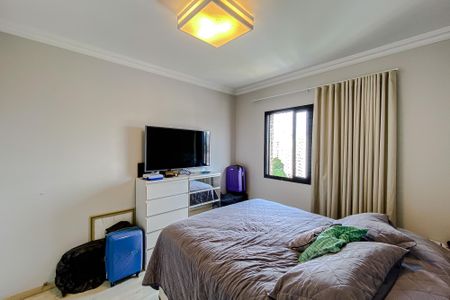 Apartamento à venda com 117m², 3 quartos e 2 vagasQuarto 3 - Suíte