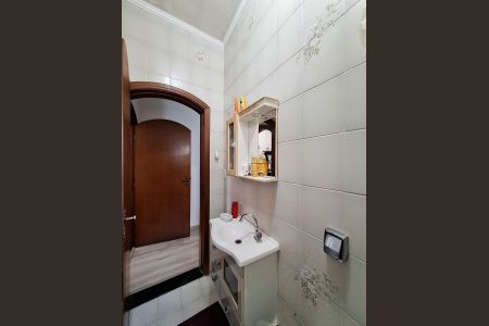 Casa à venda com 495m², 3 quartos e 4 vagas Casa à venda com 495m², 3 quartos e 4 vagasBanheiro Quarto 1