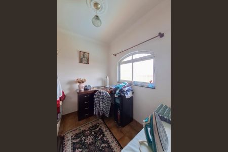 Casa à venda com 495m², 3 quartos e 4 vagas Casa à venda com 495m², 3 quartos e 4 vagasQuarto de Serviço