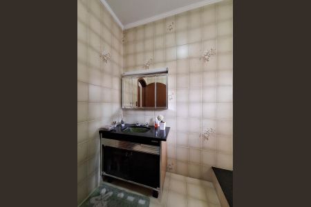 Casa à venda com 495m², 3 quartos e 4 vagas Casa à venda com 495m², 3 quartos e 4 vagasBanheiro