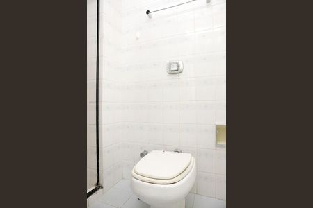 Banheiro de apartamento para alugar com 1 quarto, 50m² em Centro Histórico, Porto Alegre