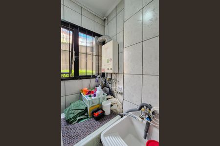 Apartamento para alugar com 48m², 2 quartos e 1 vaga Apartamento para alugar com 48m², 2 quartos e 1 vagaCozinha e Área de Serviço